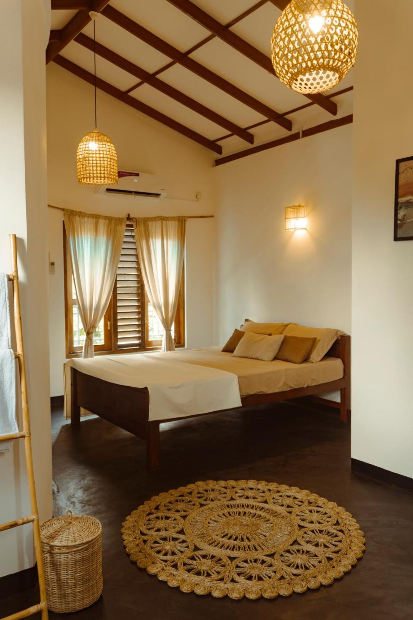 Slow Life Boutique Hotel - Adults Only Mirissa Exterior foto