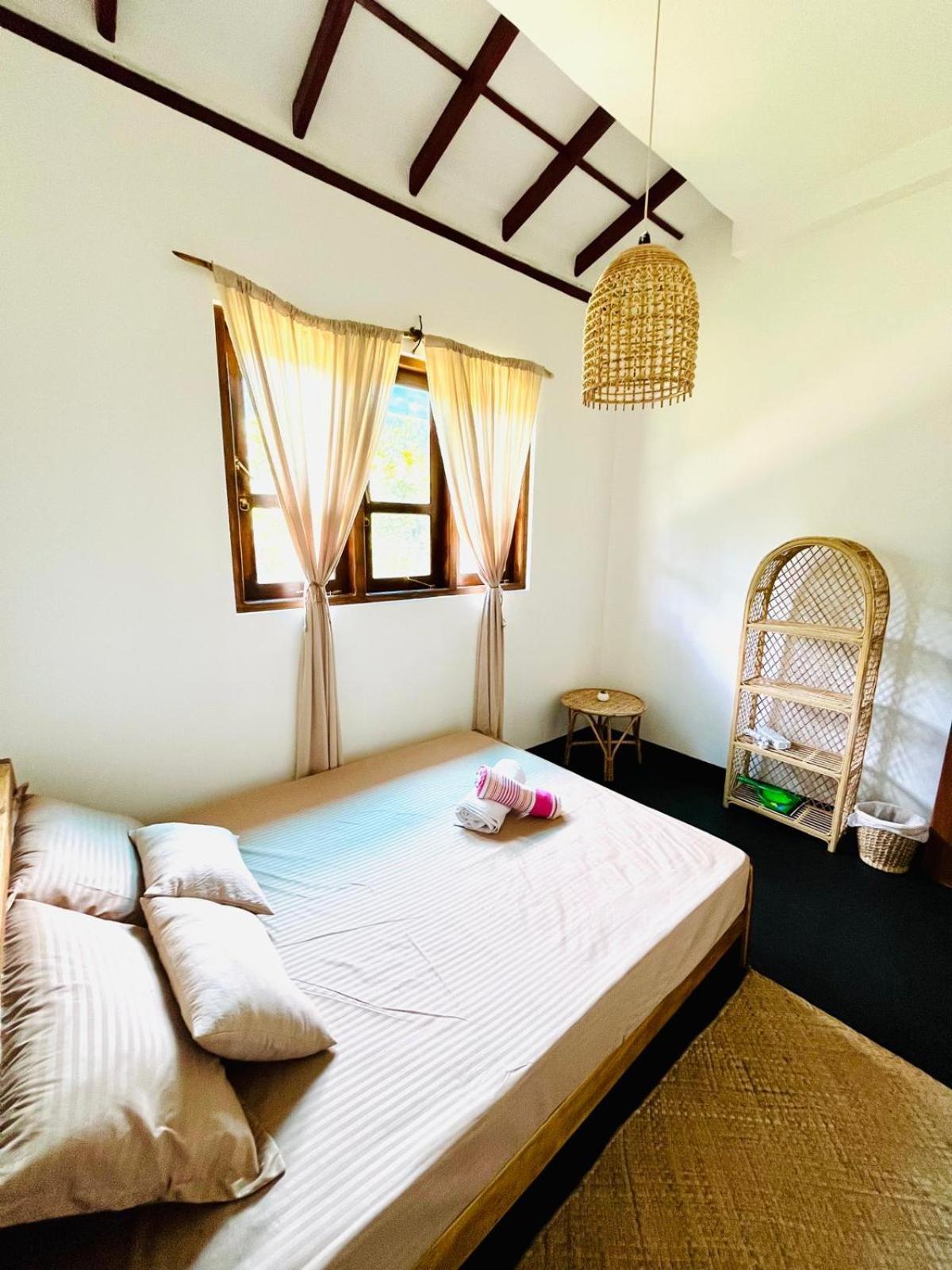 Slow Life Boutique Hotel - Adults Only Mirissa Exterior foto