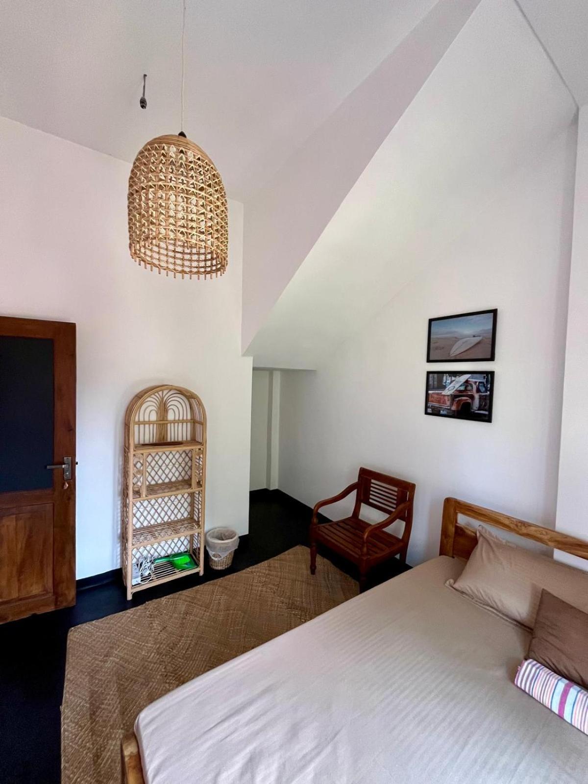 Slow Life Boutique Hotel - Adults Only Mirissa Exterior foto