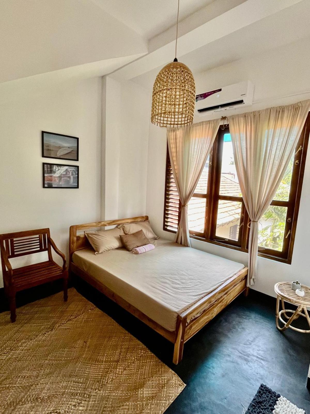 Slow Life Boutique Hotel - Adults Only Mirissa Exterior foto